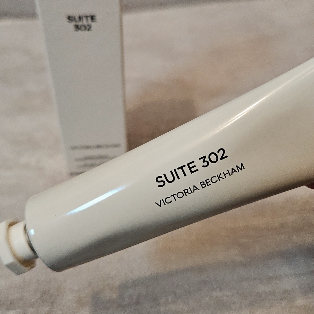 Victoria Beckham Beauty Suite 302 Hand Cream NEW - Picture 3 of 7